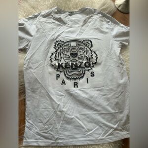 Like New KENZO White Tiger Logo holographic Short-Sleeve men’s T-shirt in Size M